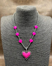 Load image into Gallery viewer, Hearts Galore Necklace