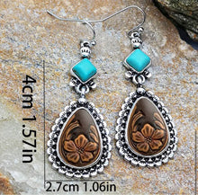 Load image into Gallery viewer, Waterdrop Flower Earrings
