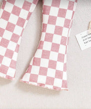 Load image into Gallery viewer, Pink Plaid Pant Outfit