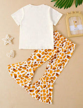 Load image into Gallery viewer, Giraffe Flare outfit