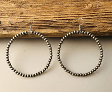 Load image into Gallery viewer, Navajo Pearl Dangle Hoops