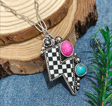 Load image into Gallery viewer, Checkered Chain Necklace