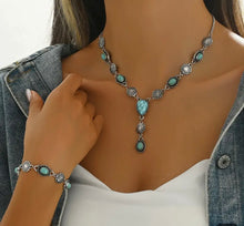 Load image into Gallery viewer, Turquoise Concha Necklace/Bracelet Set
