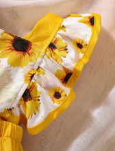 Load image into Gallery viewer, Sunflower Overalls/Hat