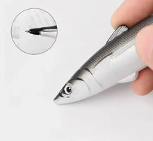 Load image into Gallery viewer, Fish Pen (Random Color)