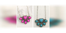 Load image into Gallery viewer, Vintage Heart Cluster Necklace