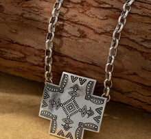 Load image into Gallery viewer, Big Chain Cross Necklace