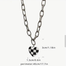 Load image into Gallery viewer, Checkered Heart Big Chain Necklace