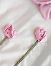Load image into Gallery viewer, Countryside Pink Flower Dress