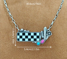 Load image into Gallery viewer, Checkered Chain Necklace