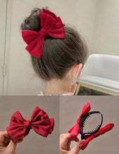 Load image into Gallery viewer, Butterfly Bow Clip