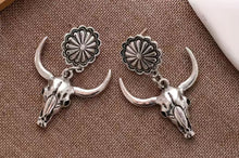 Load image into Gallery viewer, Concho steer post earrings