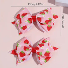 Load image into Gallery viewer, Strawberry &amp; Daisy Bows
