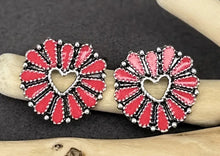 Load image into Gallery viewer, Stone Burst Heart Earrings