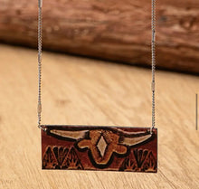 Load image into Gallery viewer, Rectangle Leather pendant necklace