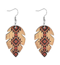 Load image into Gallery viewer, Wooden leaf earrings