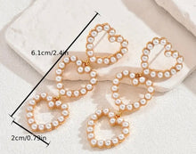Load image into Gallery viewer, Pearl Post Dangle heart Earrings