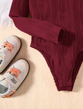 Load image into Gallery viewer, Wavy Mock neck Bodysuits