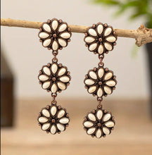 Load image into Gallery viewer, Copper/Stone Dangle Flower Cluster Earrings