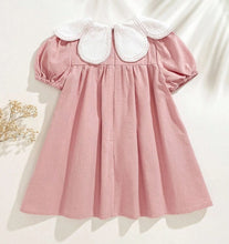 Load image into Gallery viewer, Puff Sleeve Floral Collar Dress