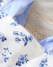 Load image into Gallery viewer, Blue Flowered onesie/Hat