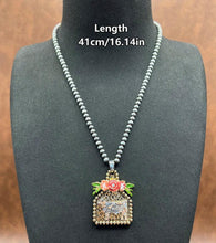 Load image into Gallery viewer, Flower Cow Tag Necklace