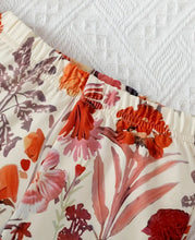 Load image into Gallery viewer, Spring Bouquet Outfit
