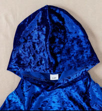 Load image into Gallery viewer, Hooded Velvet Sweatsuit