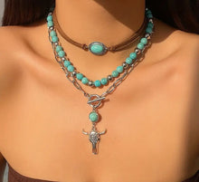Load image into Gallery viewer, 3 Pc Steer/Turquoise Necklace Set