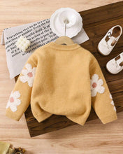 Load image into Gallery viewer, Moss Flower Sweater