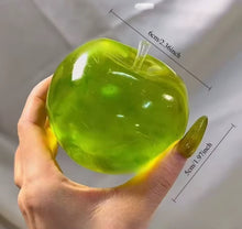 Load image into Gallery viewer, Squishy Apple