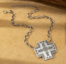 Load image into Gallery viewer, Big Chain Cross Necklace