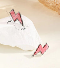 Load image into Gallery viewer, Lightening bolt studs