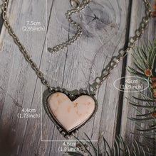 Load image into Gallery viewer, Stone Heart Necklace