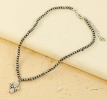 Load image into Gallery viewer, Navajo pearl leaf necklace