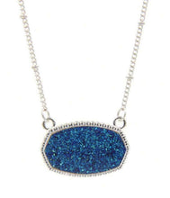 Load image into Gallery viewer, Oval(hexagon) druzy necklace