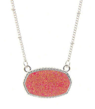 Load image into Gallery viewer, Oval(hexagon) druzy necklace
