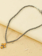 Load image into Gallery viewer, Navajo pearl leaf necklace