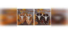 Load image into Gallery viewer, Droplet Bullhead Earrings