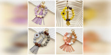 Load image into Gallery viewer, Sunflower charm beaded key rings