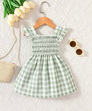 Load image into Gallery viewer, Sleeveless checkered dress
